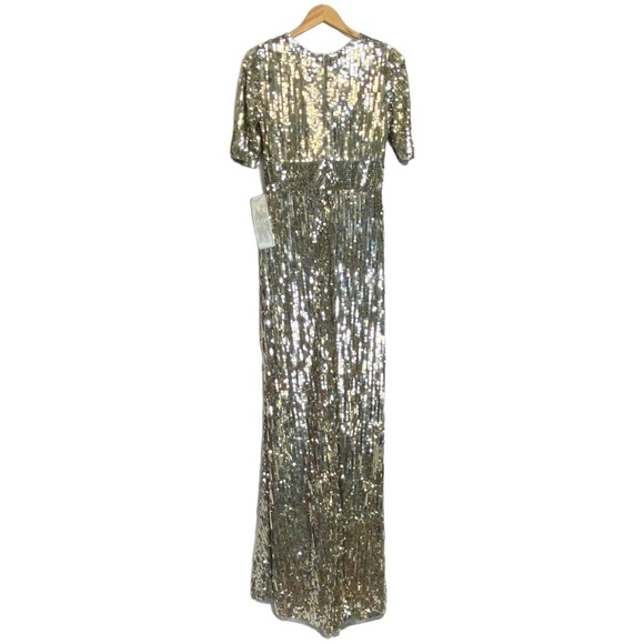 Mac Duggal Sequined Short Sleeve Evening Gown - Picture 5 of 16